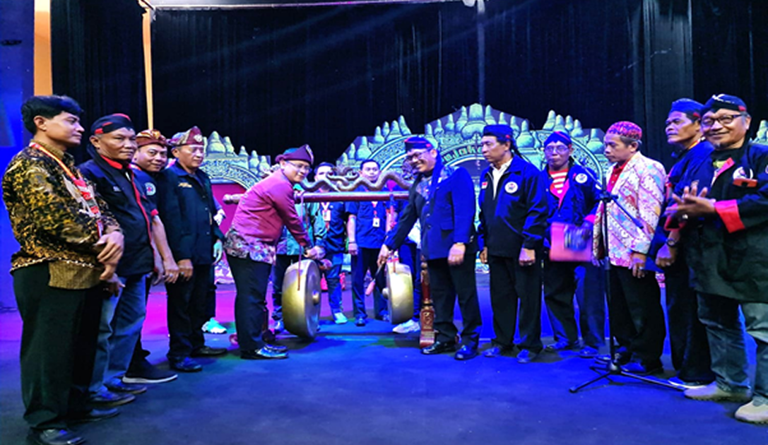 Paguyuban Keluarga Besar Pujakesuma Sumatera Selatan Gelar Festival Celeng Srenggi